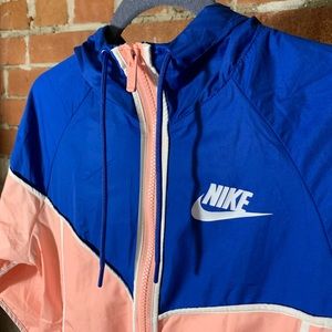 Nike jacket / windbreaker